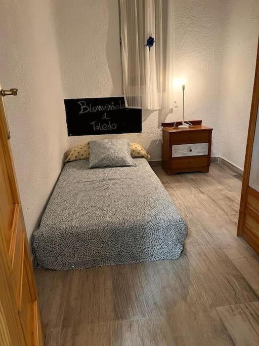 Ferienwohnung Apartamento En Toledo Capital Exterior foto